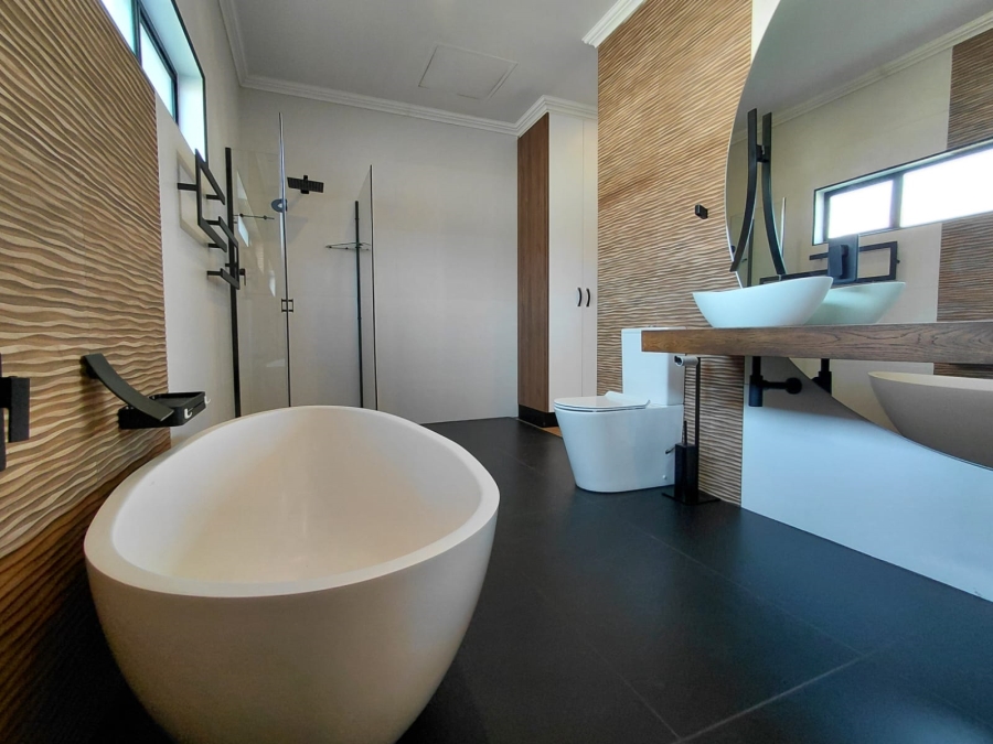 2 Bedroom Property for Sale in Waterberry Estate North West